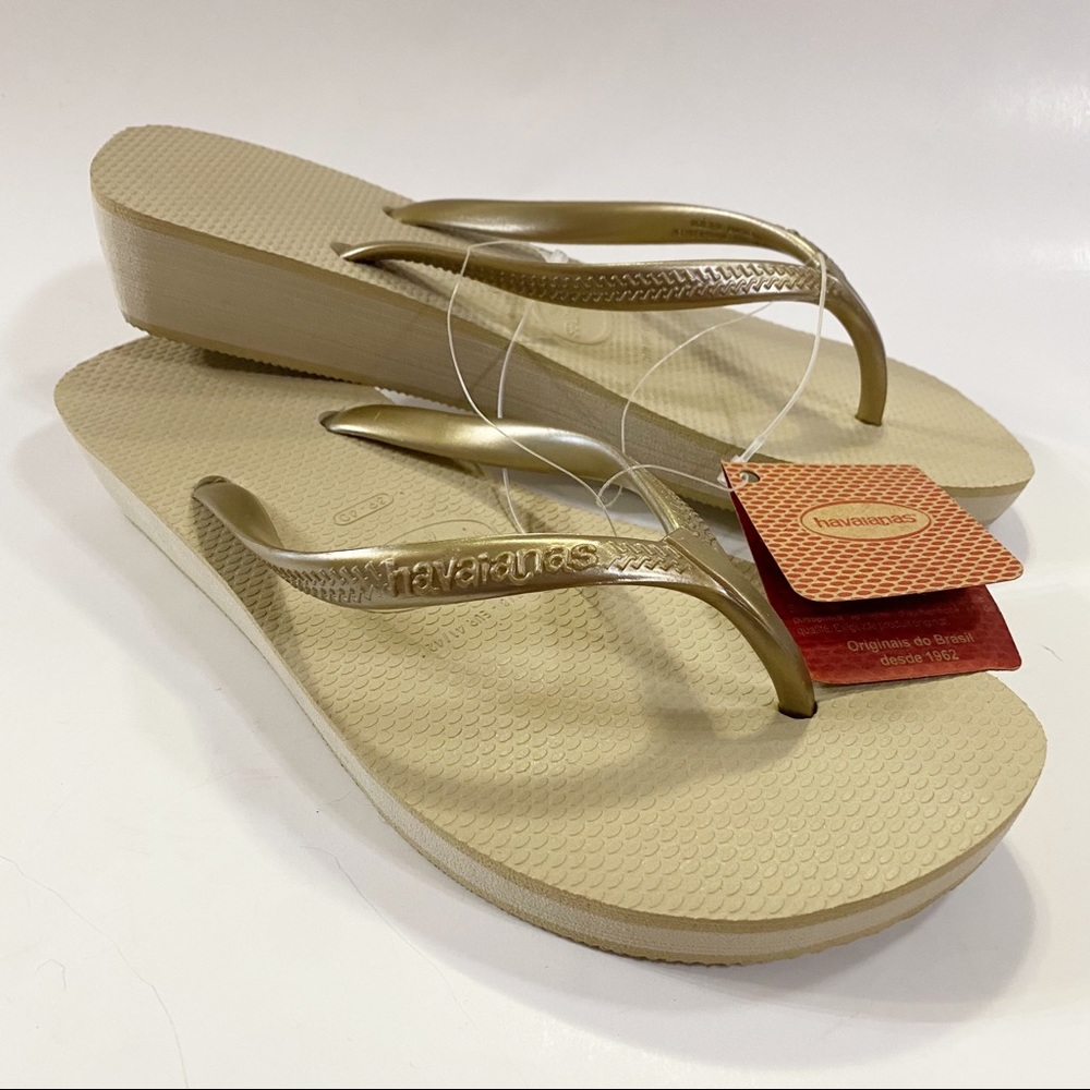 NWT Havaianas Platform Wedge Flip Flops Sand 7/8